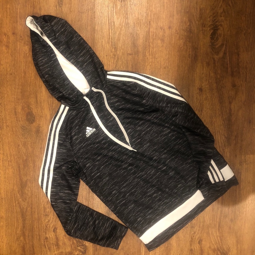 Adidas Long Sleeve Size M